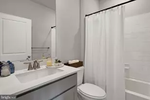 423 Smithworks Blvd, Phoenixville, PA 19460 - Photo 19