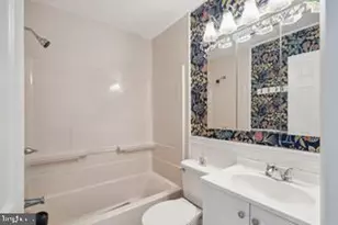 273 Summit House, West Chester, PA 19382 - Photo 17