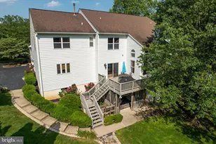 1021 Mulberry St, Chester Springs, PA 19425 - Photo 9