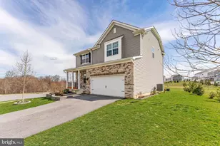 266 Arters Wy, Downingtown, PA 19335 - Photo 3