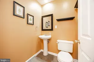 7 Warren Cir, Glenmoore, PA 19343 - Photo 17