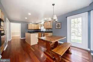 7 Warren Cir, Glenmoore, PA 19343 - Photo 5