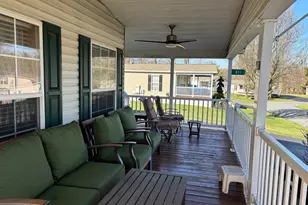 611 Farmland Way, Coatesville, PA 19320 - Photo 5