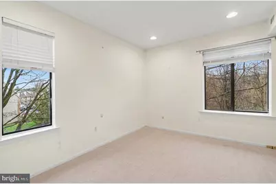 910 Mountainview Drive #910, Tredyffrin, PA 19087 - Photo 17