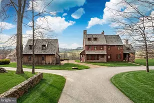 202 Privet Ln, Elverson, PA 19520 - Photo 3