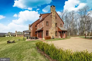 202 Privet Ln, Elverson, PA 19520 - Photo 11