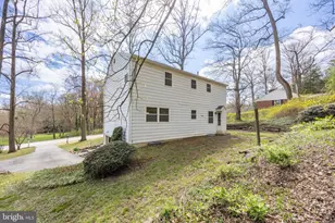 401 Baker Ln, Coatesville, PA 19320 - Photo 5