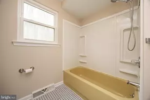 401 Baker Ln, Coatesville, PA 19320 - Photo 33