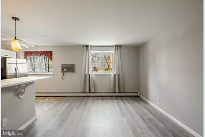 335 E Lancaster Avenue #E4, Downingtown, PA 19335 - Photo 11