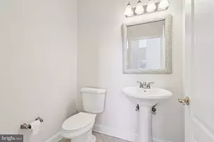 663 Augusta Ct, Berwyn, PA 19312 - Photo 35