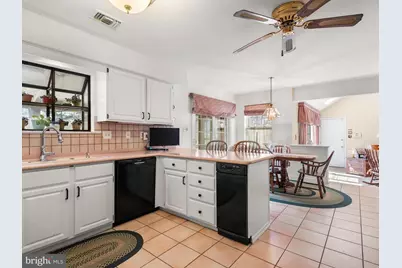 418 Beaumont Circle, West Chester, PA 19380 - Photo 15