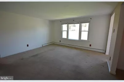 512 E Avondale Road, West Grove, PA 19390 - Photo 3