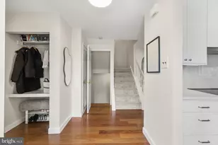 306 Hanover Ct, Tredyffrin, PA 19087 - Photo 3