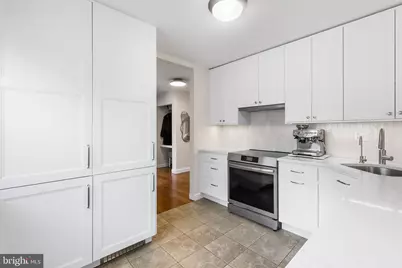 306 Hanover Court, Tredyffrin, PA 19087 - Photo 5