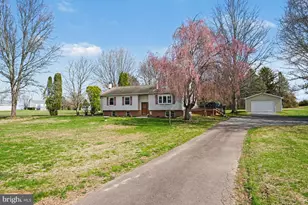 1442 Harvey Ln, Pottstown, PA 19465 - Photo 5