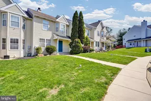 315 Jenville Ct, Coatesville, PA 19320 - Photo 3