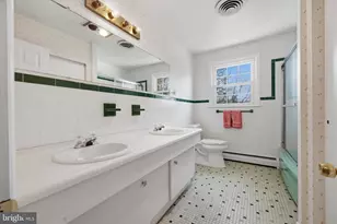 560 Watford Ln, Berwyn, PA 19312 - Photo 21