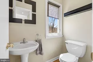 1561 Tanglewood, West Chester, PA 19380 - Photo 7