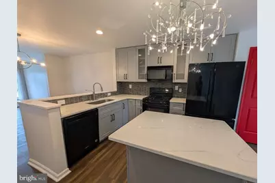 39 Cabot Drive, Chesterbrook, PA 19087 - Photo 7