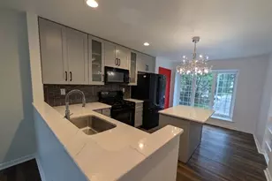 39 Cabot Dr, Chesterbrook, PA 19087 - Photo 3