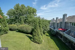 39 Cabot Dr, Chesterbrook, PA 19087 - Photo 25