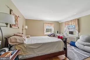 133 6th Ave, Phoenixville, PA 19460 - Photo 17