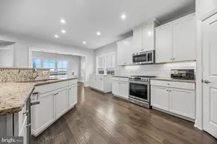 636 Quarry Point Rd, Malvern, PA 19355 - Photo 7