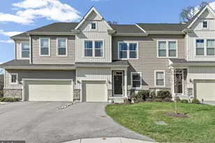 292 Kestrel Ct, Kennett Square, PA 19348 - Photo 1