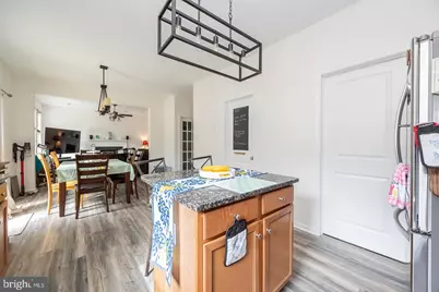 310 W 8th Avenue, Parkesburg, PA 19365 - Photo 7