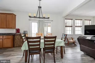 310 W 8th Ave, Parkesburg, PA 19365 - Photo 9