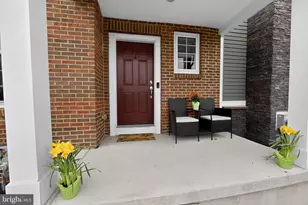 302 Stafford Ct, Chester Springs, PA 19425 - Photo 3