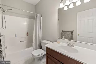 219 Beaumont Dr, Oxford, PA 19363 - Photo 13