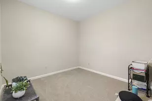 219 Beaumont Dr, Oxford, PA 19363 - Photo 9