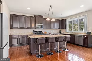 309 Fawn Ln, Phoenixville, PA 19460 - Photo 7