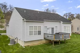 2103 Jacobs Mill Cir, Downingtown, PA 19335 - Photo 17