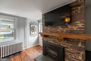 328 Church St, Phoenixville, PA 19460 - Photo 9