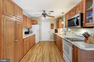 640 Meadow Dr, Honey Brook, PA 19344 - Photo 19