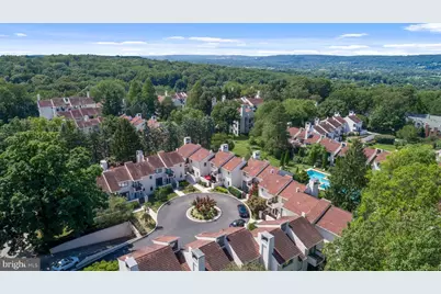 4 Brettagne #4, Devon, PA 19333 - Photo 25