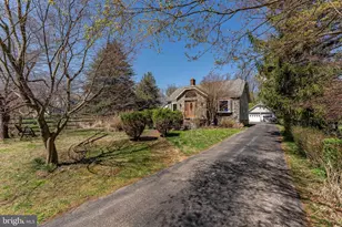 537 Red Fox Ln, Wayne, PA 19087 - Photo 1