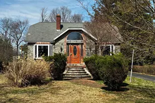 537 Red Fox Ln, Wayne, PA 19087 - Photo 1