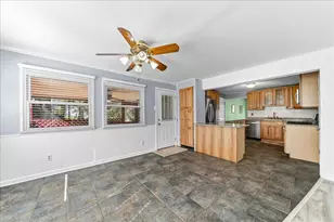 20 Holly Dr, West Grove, PA 19390 - Photo 9