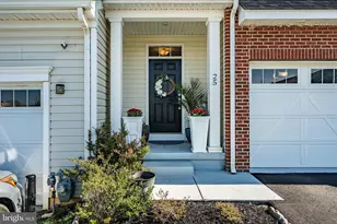 25 N Tompkins Square, Downingtown, PA 19335 - Photo 5