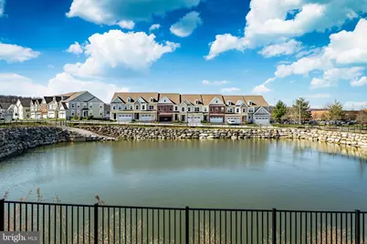 25 N Tompkins Square, Downingtown, PA 19335 - Photo 3