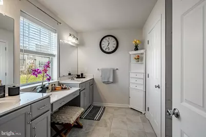 25 N Tompkins Square, Downingtown, PA 19335 - Photo 27