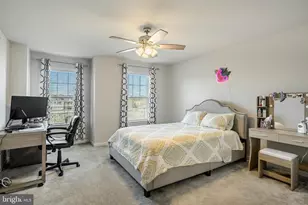 25 N Tompkins Square, Downingtown, PA 19335 - Photo 17