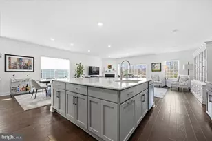 279 Red Leaf Ln, Exton, PA 19341 - Photo 7