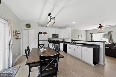 3817 Hazelwood Avenue, Downingtown, PA 19335 - Photo 7