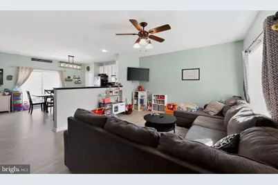 3817 Hazelwood Avenue, Downingtown, PA 19335 - Photo 5