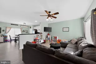 3817 Hazelwood Ave, Downingtown, PA 19335 - Photo 5