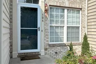 104 Penns Manor Dr, Kennett Square, PA 19348 - Photo 3